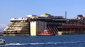Costa Concordia, the mega-structures for the removal of the wreck have been completed
